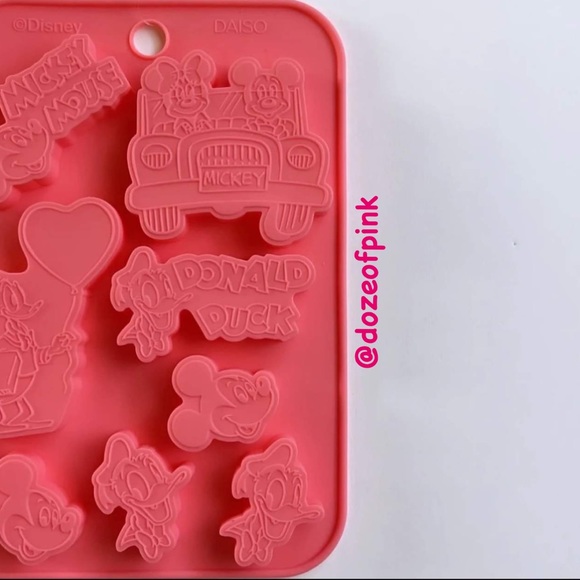 DISNEY MICKEY & DONALD DUCK SILICONE MOLD - Picture 4 of 8